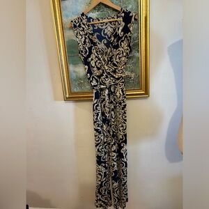 Touch Express Like new faux wrap bodice wide leg jumpsuit SZ L